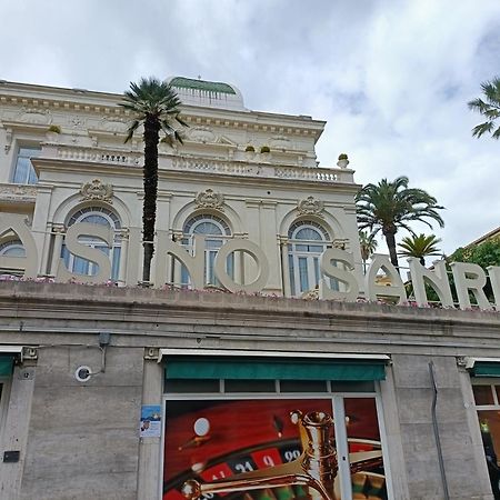 Casa Francesca Con Parcheggio Gratuito Apartment Sanremo Bagian luar foto