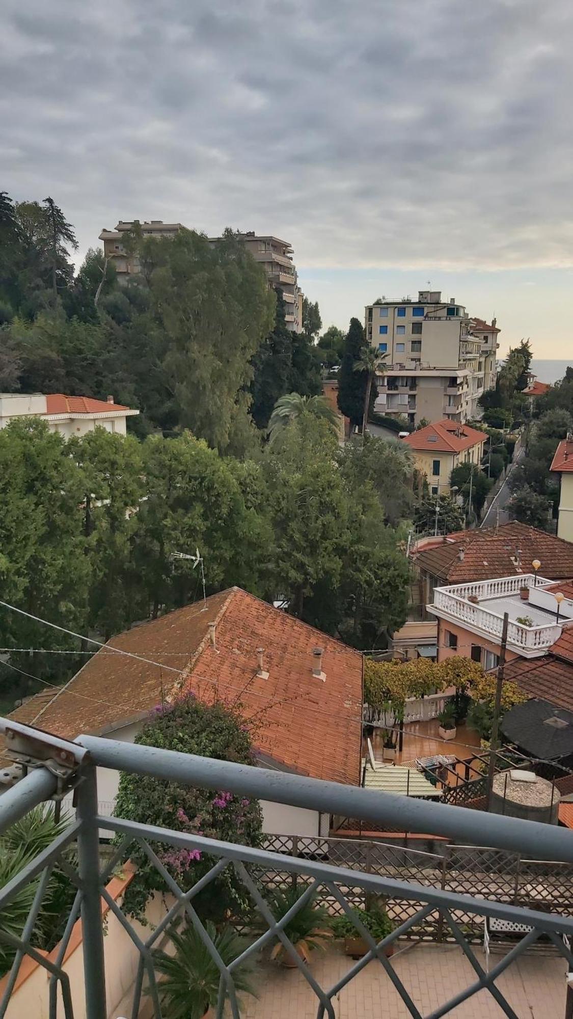 Casa Francesca Con Parcheggio Gratuito Apartment Sanremo Bagian luar foto